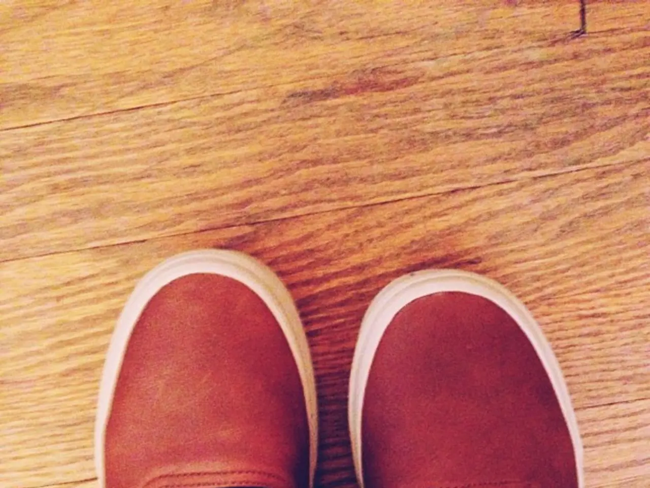 New Arrival: Feelgrounds Unveils Exciting Chukka Boot Model