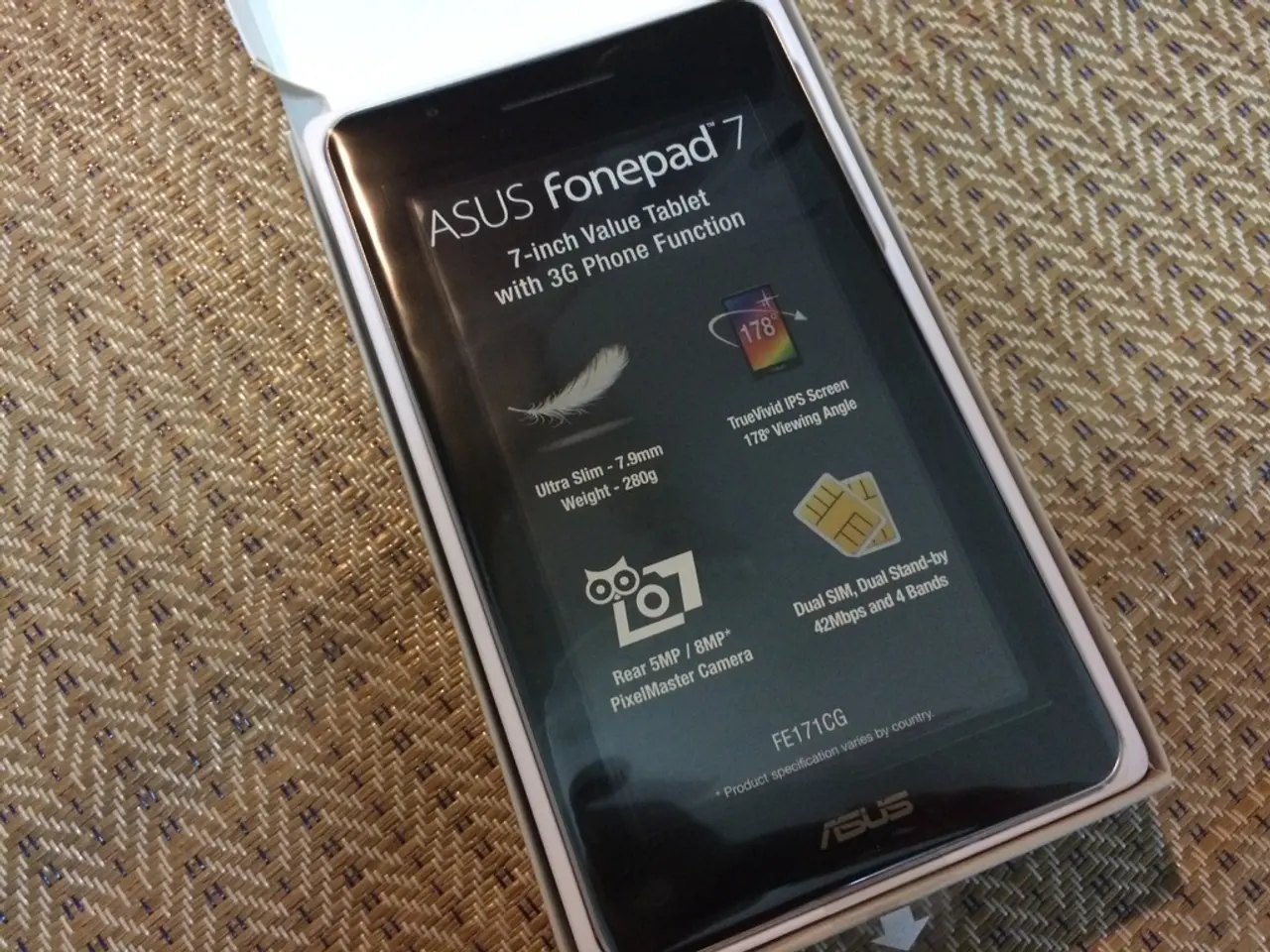 Customizable Skins for a Cool OnePlus Phone Design