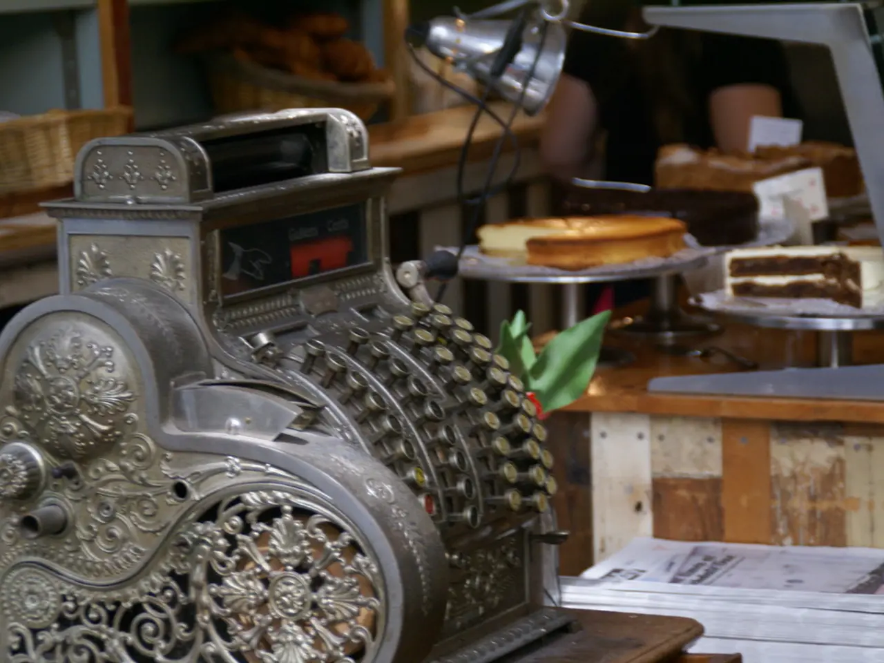 Ninja's 4.8-star blender has reached a new record-breaking low price, outdoing the deals offered...