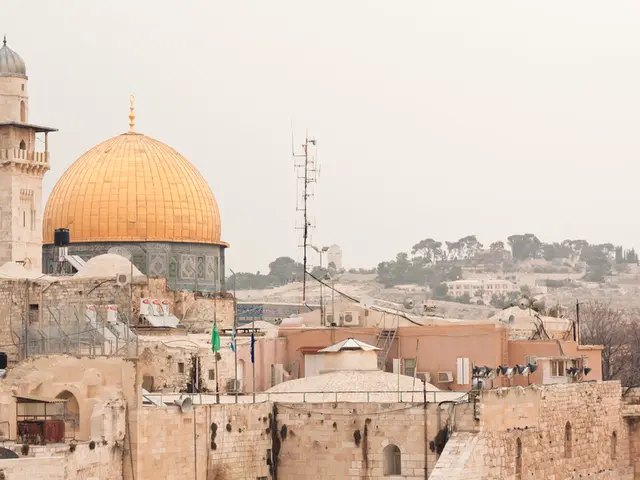 Energy-Saving Alternatives for Domestic Heating and Cooling Systems