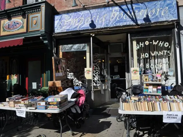 Discourse Series: Tick Talk Tuesday #37 Spotlighting Gustav Becker's Timekeeping Innovations