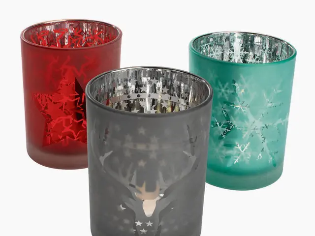 Apple's proposed software redesign featuring a glass-like appearance may seem innovative, yet it...