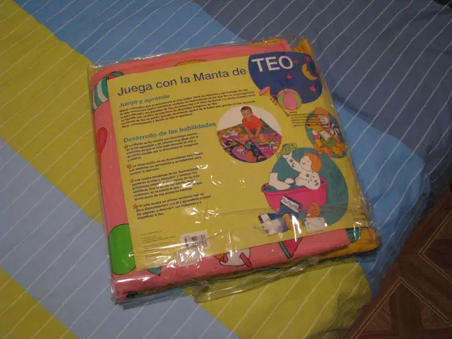 Uncovered a cost-effective solution for optimizing bed sheet storage space.