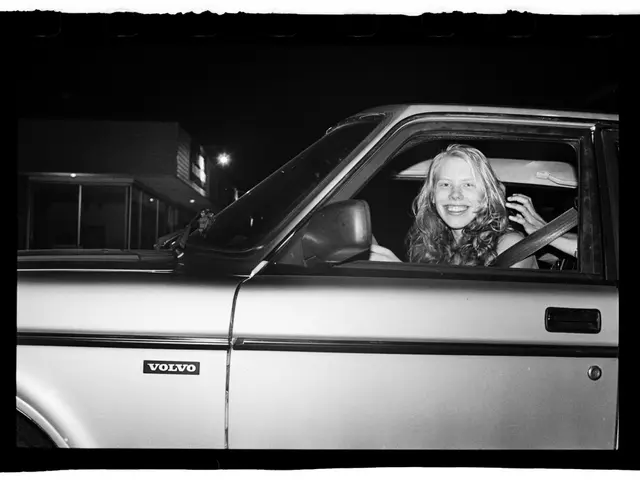 Woman is leaving her home in Miami.