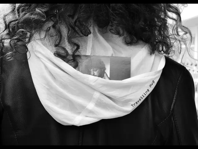 Significantly reduced Prime Day prices on Helly Hansen Gilet, ensuring a comfortable shopping...