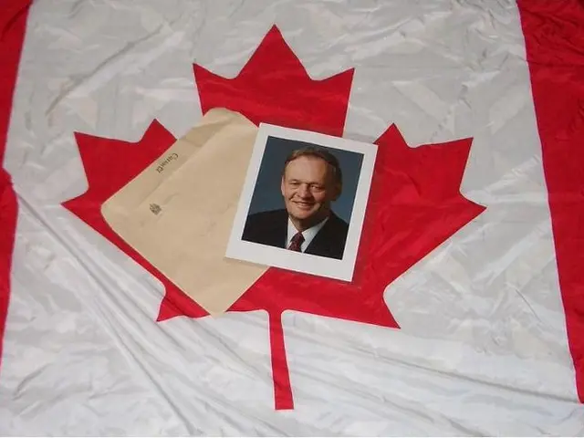 Revitalizing Outdated Clothes through Artistic Fabric Stamping