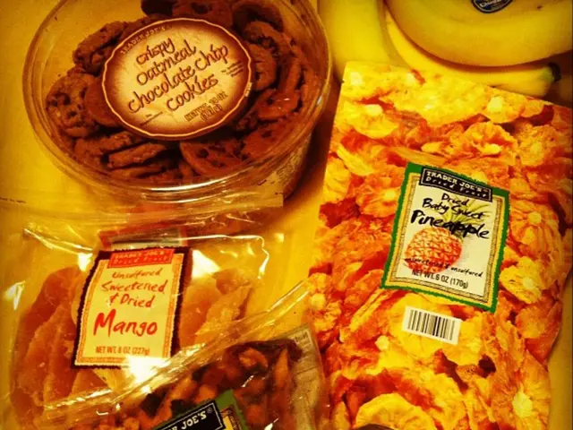 Guide for Infant's First Year Feeding