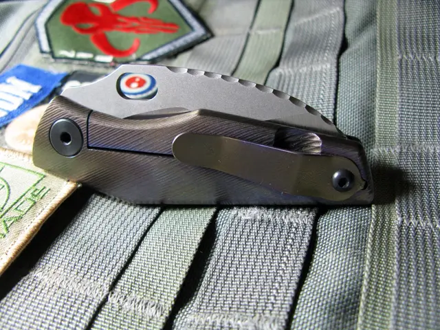 Guide for Those Who Embrace Discomfort's Absence