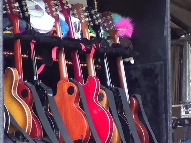 Refreshed Palette: John Mayer's PRS SE Silver Sky Rosewood now offers four brand-new solid color...